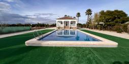 Gebraucht - Unabhängige Villa - Dolores