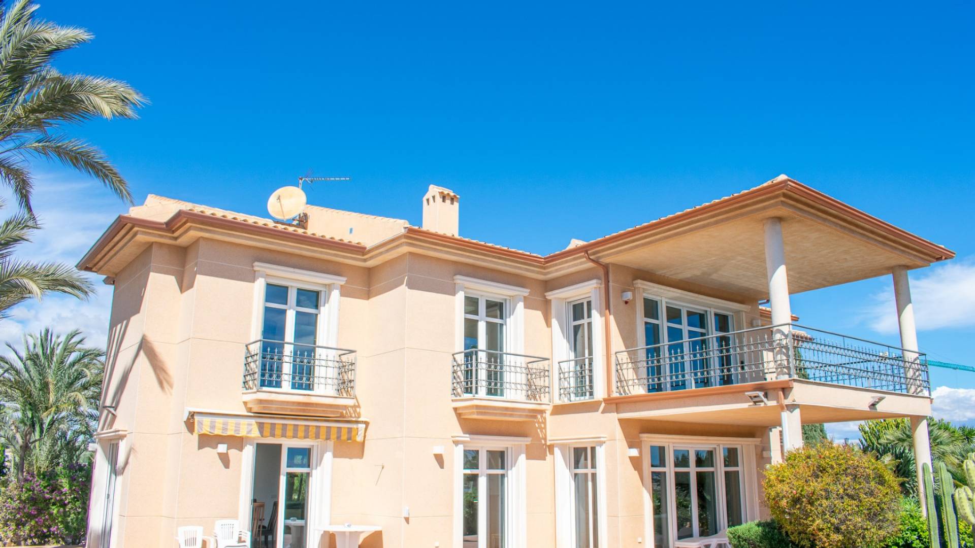 Gebraucht - Unabhängige Villa - Elche - LA MARINA