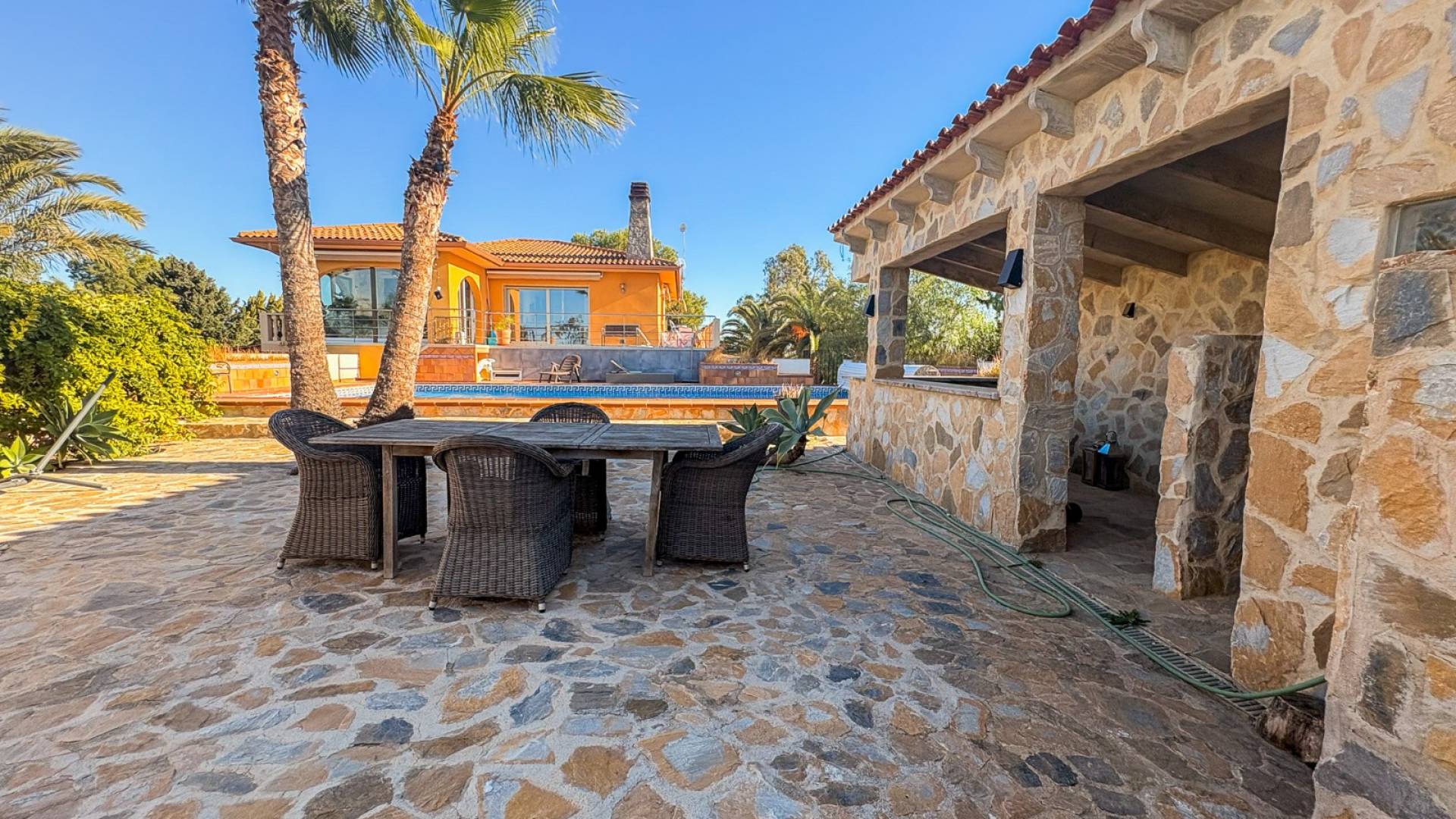 Gebraucht - Unabhängige Villa - Elche - Las Bayas