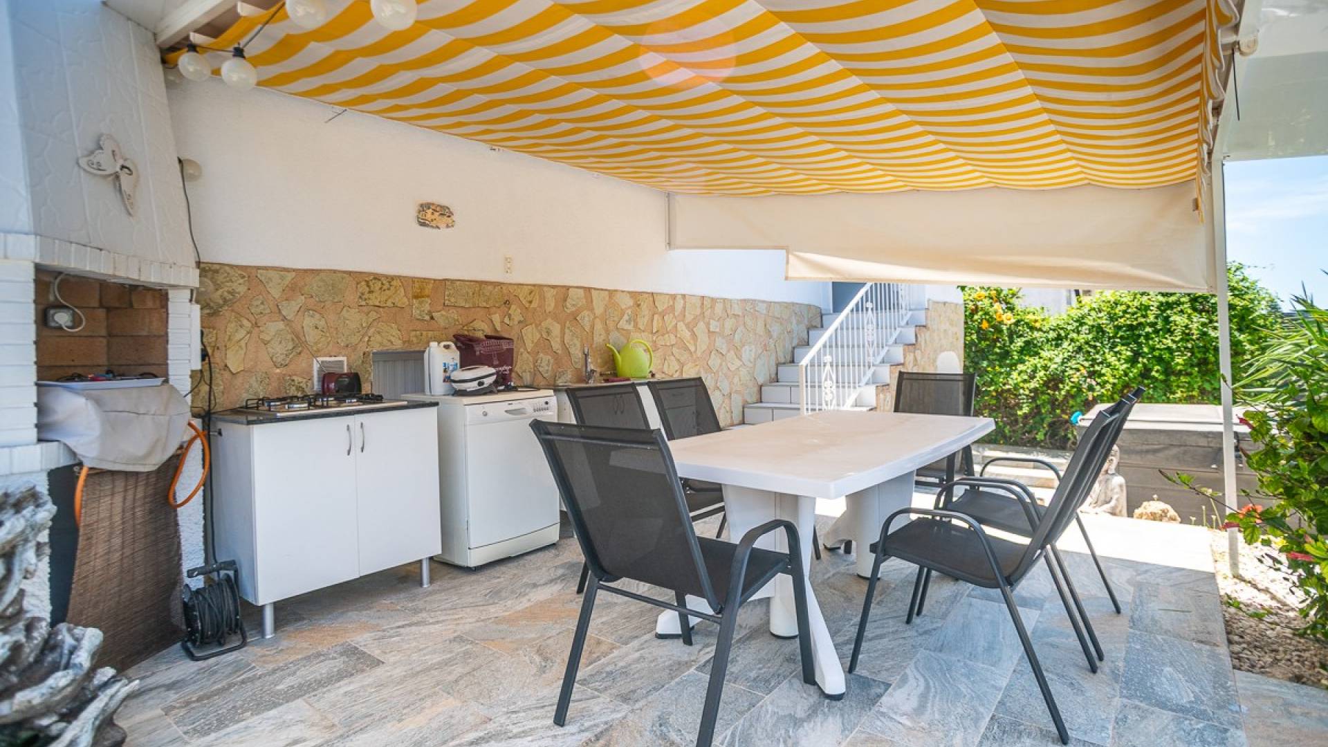 Gebraucht - Unabhängige Villa - La marina - LA MARINA