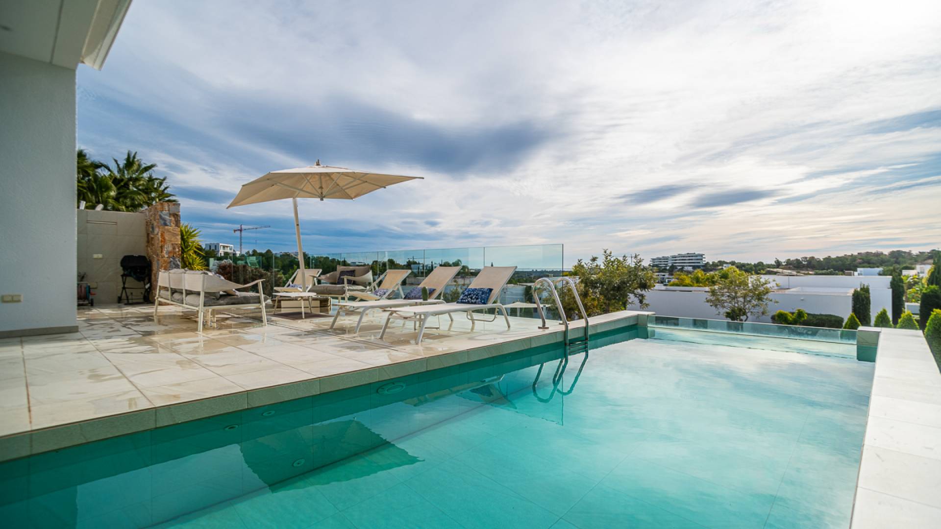 Gebraucht - Unabhängige Villa - Las Colinas - LAS COLINAS GOLF RESORT