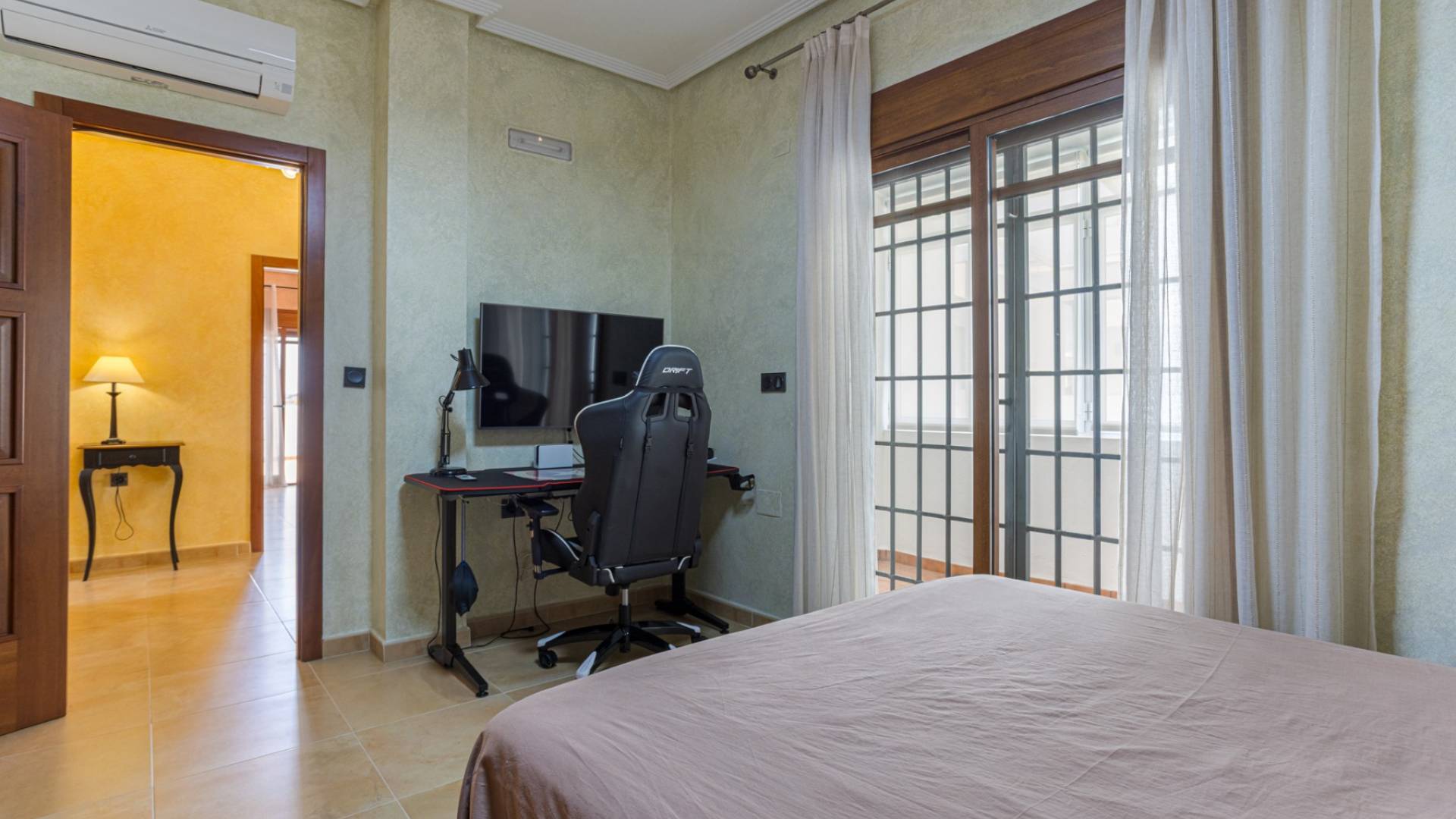 Gebraucht - Unabhängige Villa - Los Montesinos - La Herrada