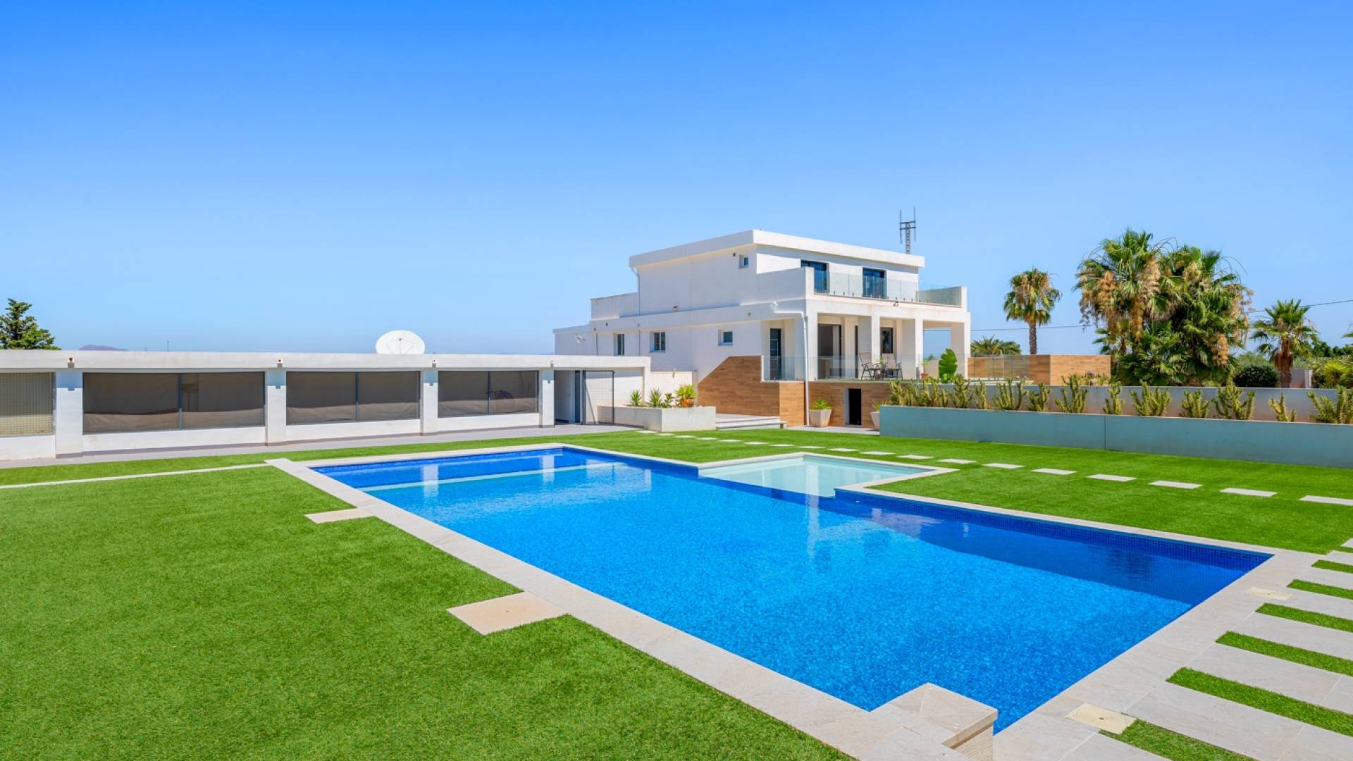Gebraucht - Unabhängige Villa - Los Montesinos - La Herrada