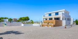 Gebraucht - Unabhängige Villa - Los Montesinos - La Herrada