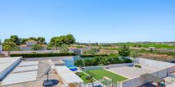 Gebraucht - Unabhängige Villa - Los Montesinos - La Herrada