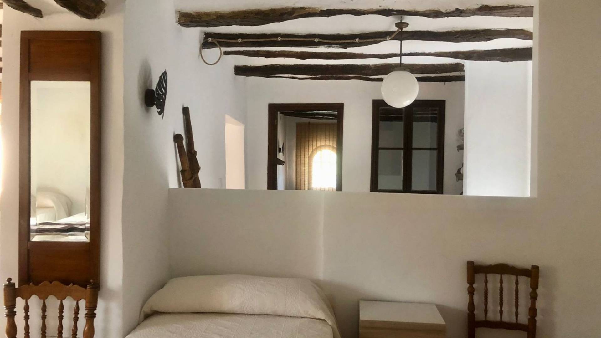 Gebraucht - Unabhängige Villa - Onil