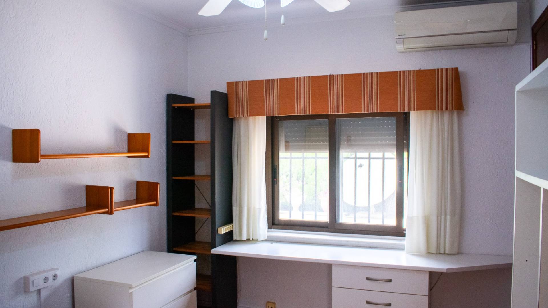 Gebraucht - Unabhängige Villa - Orihuela Costa - Cabo Roig *