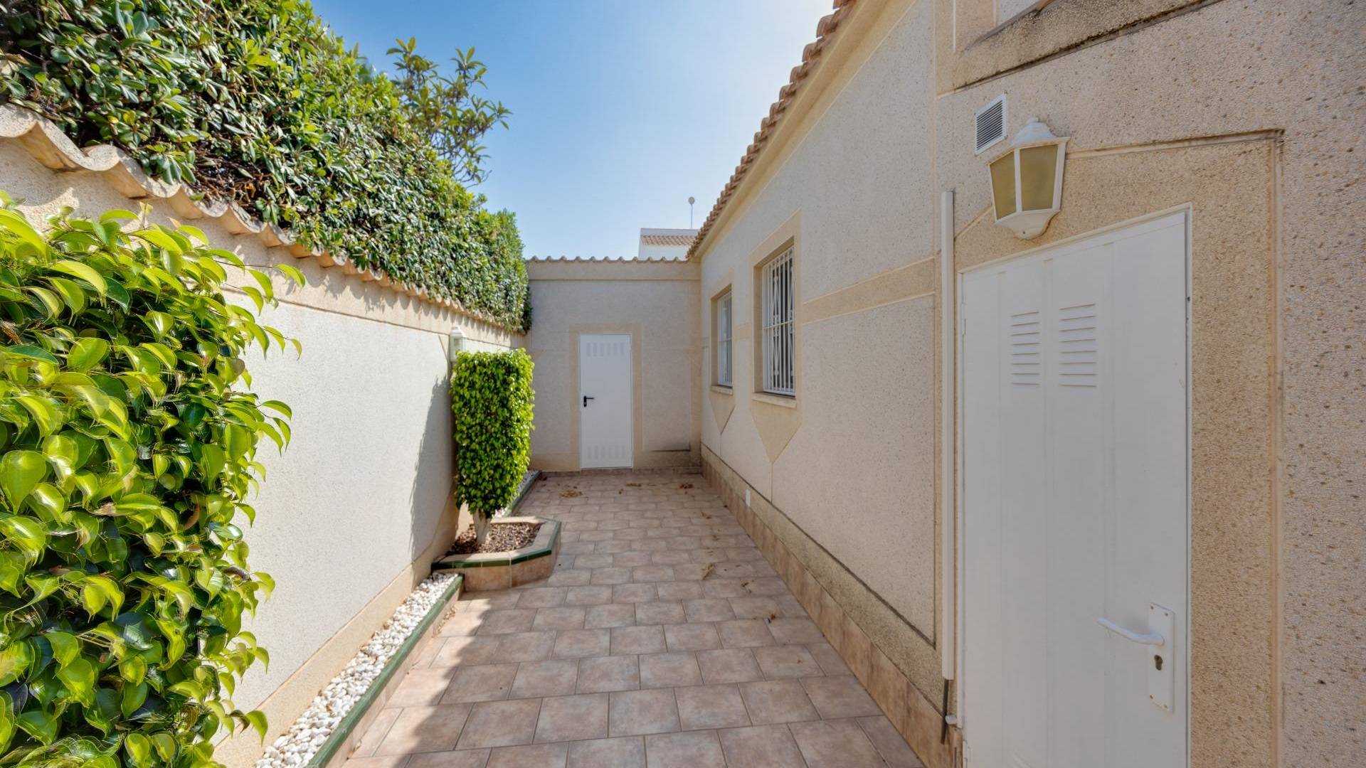 Gebraucht - Unabhängige Villa - Orihuela Costa - La Florida