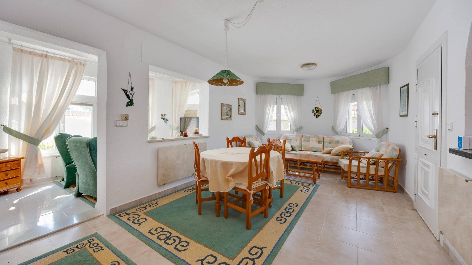 Gebraucht - Unabhängige Villa - Orihuela Costa - La Florida