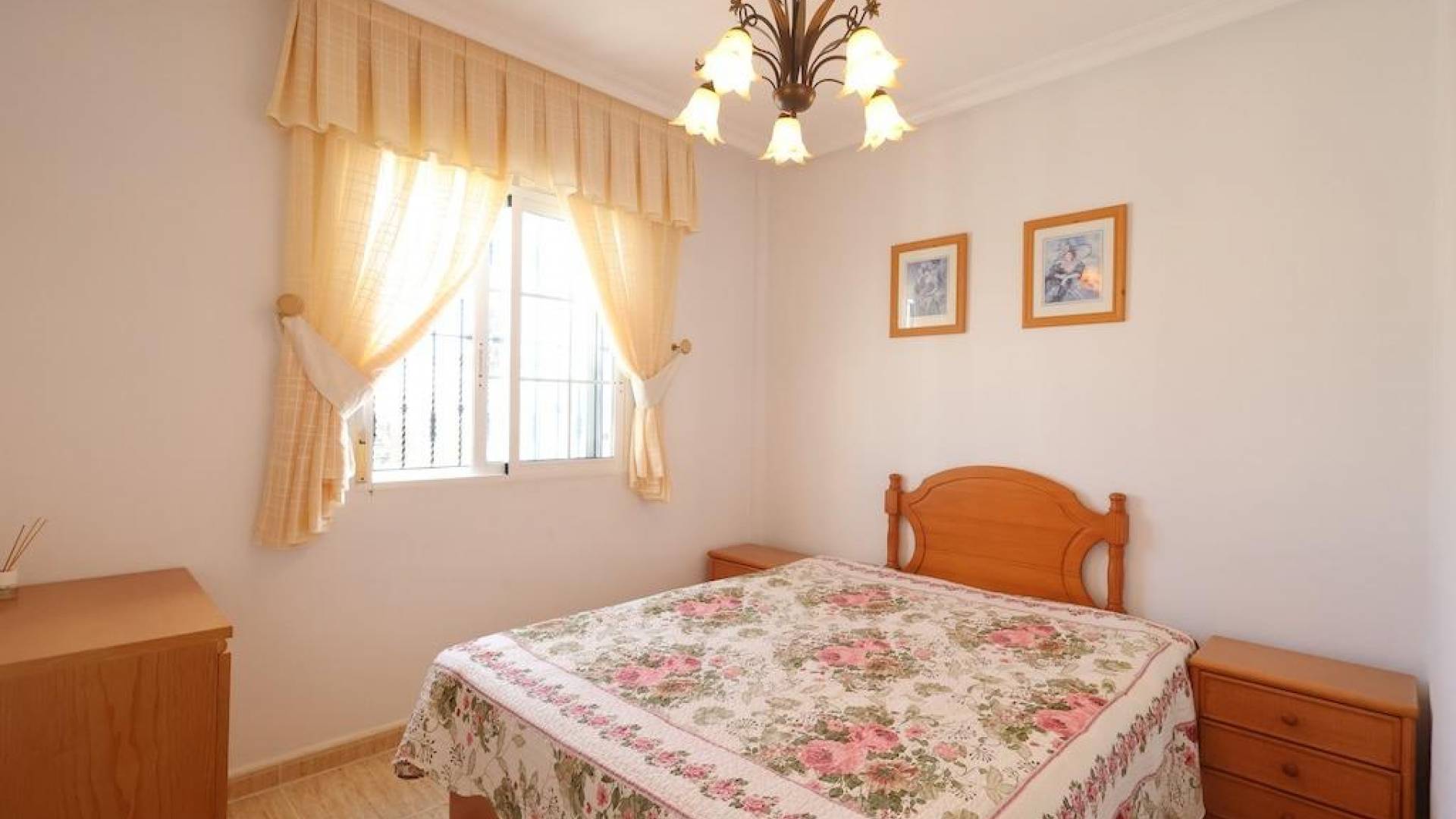 Gebraucht - Unabhängige Villa - Orihuela Costa - Las Filipinas