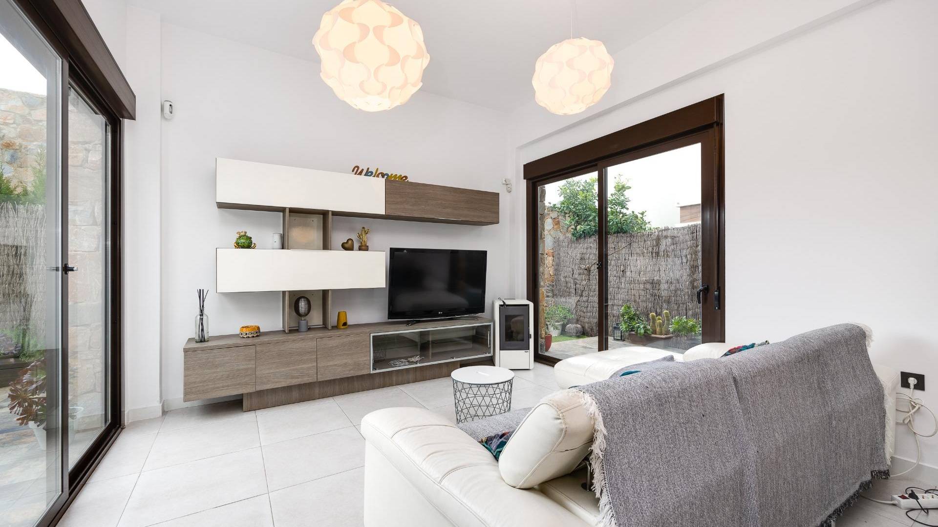 Gebraucht - Unabhängige Villa - Orihuela Costa - Lomas de Cabo Roig