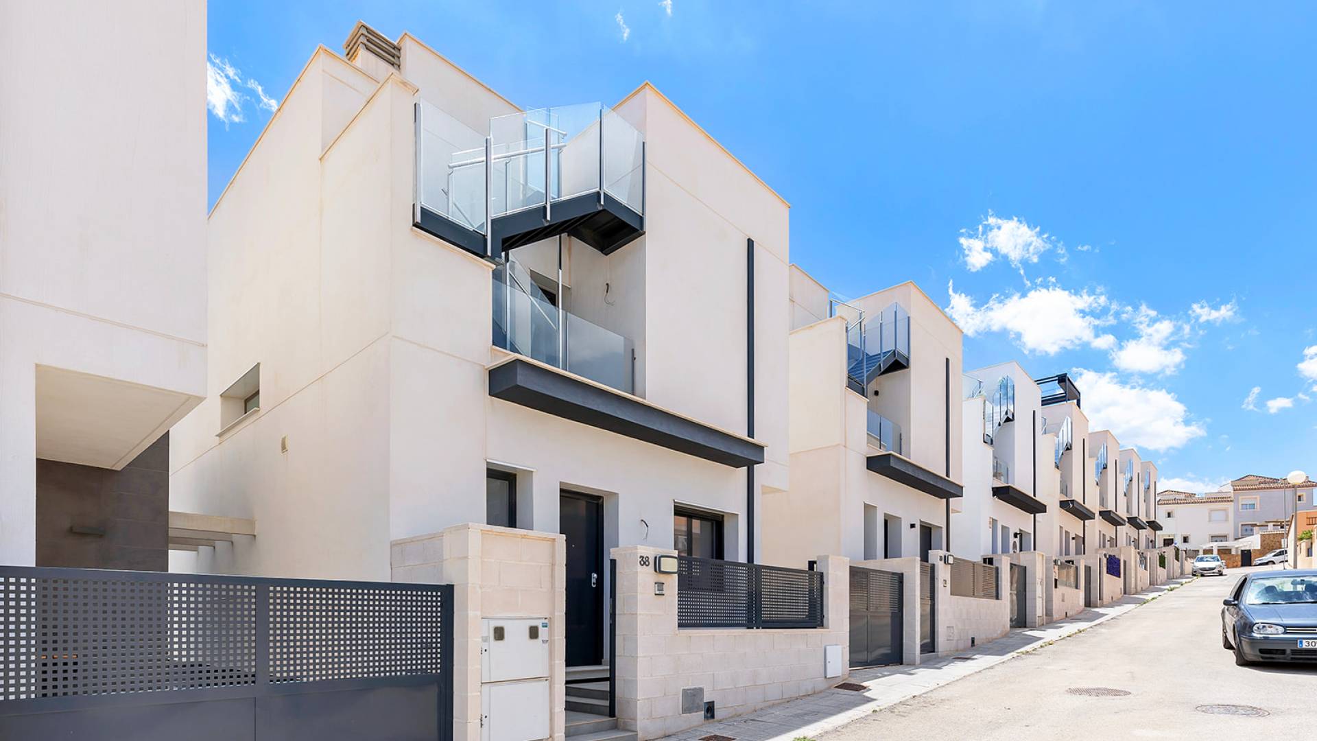 Gebraucht - Unabhängige Villa - Orihuela Costa - PAU 26