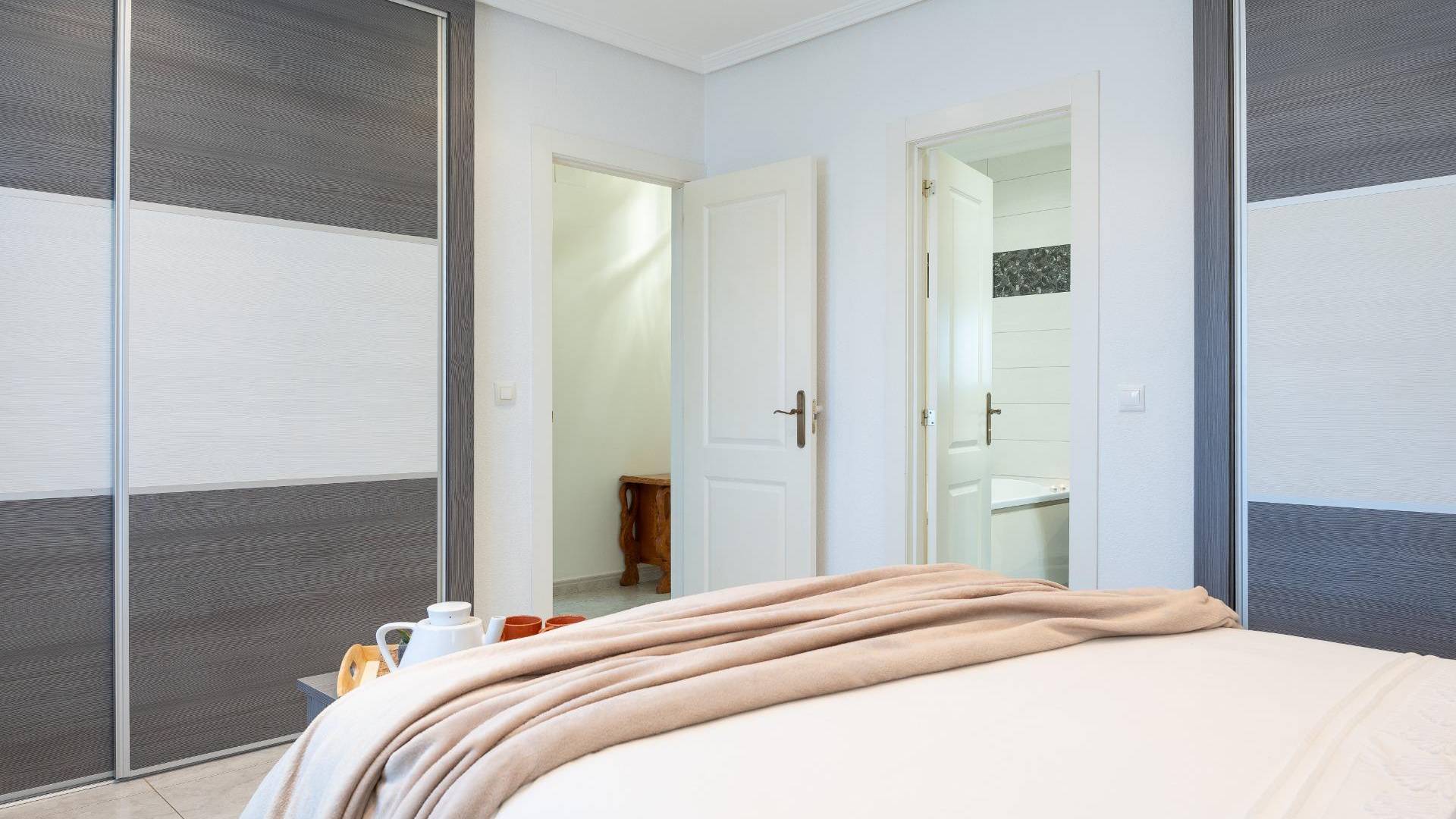 Gebraucht - Unabhängige Villa - Orihuela Costa - Playa Flamenca