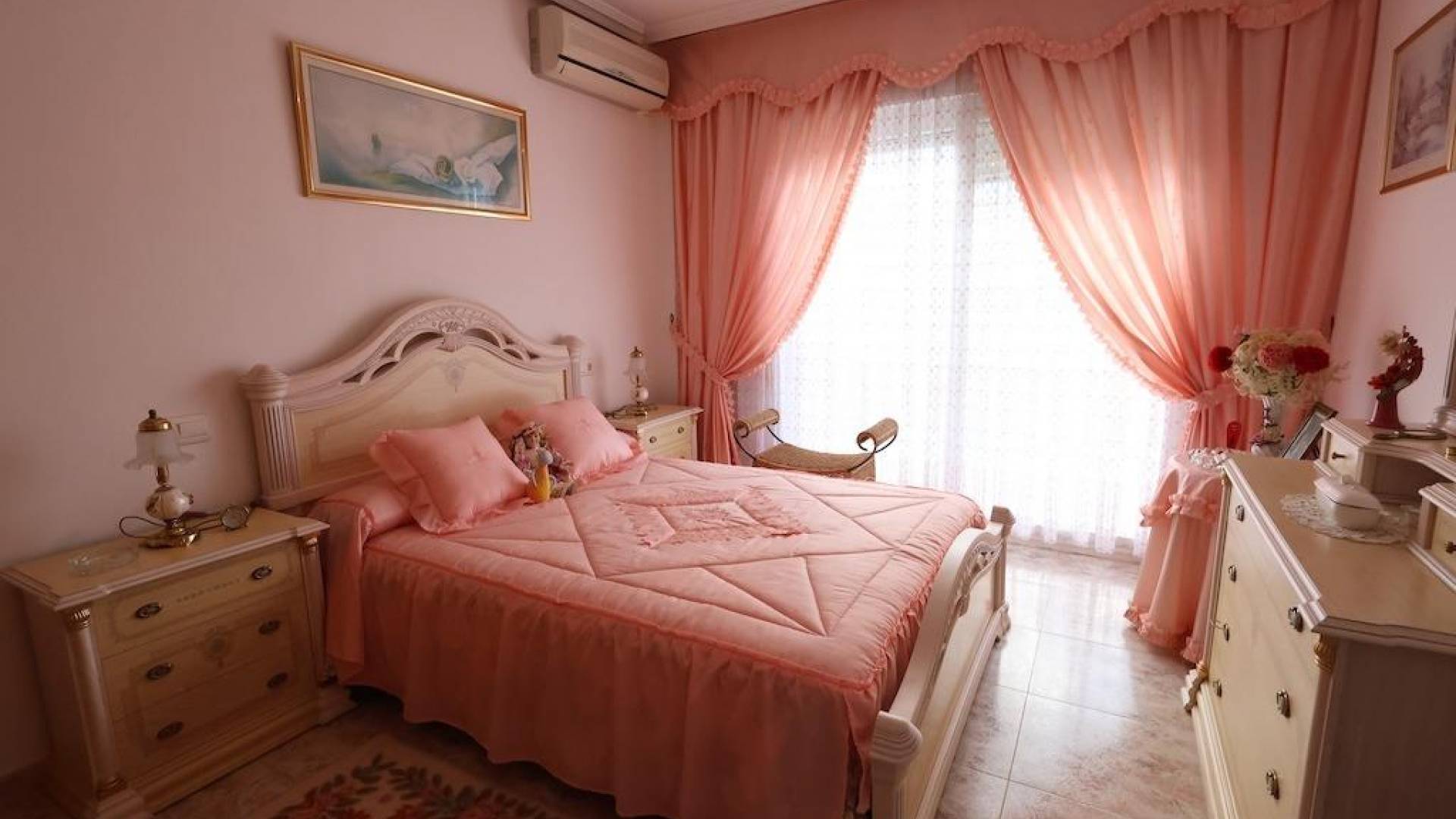 Gebraucht - Unabhängige Villa - Orihuela Costa - Villamartín-Las Filipinas