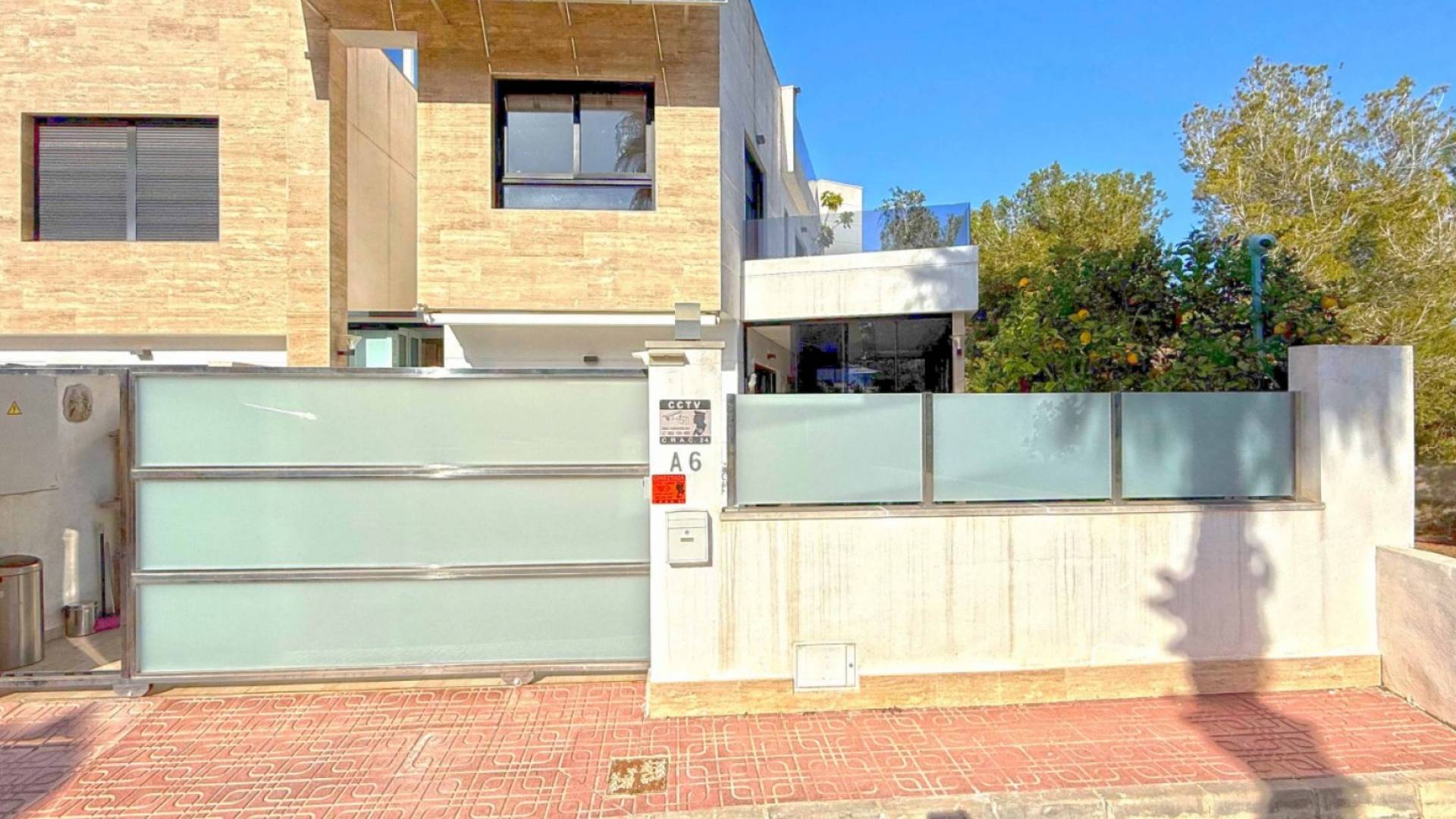 Gebraucht - Unabhängige Villa - Orihuela Costa - Villamartin