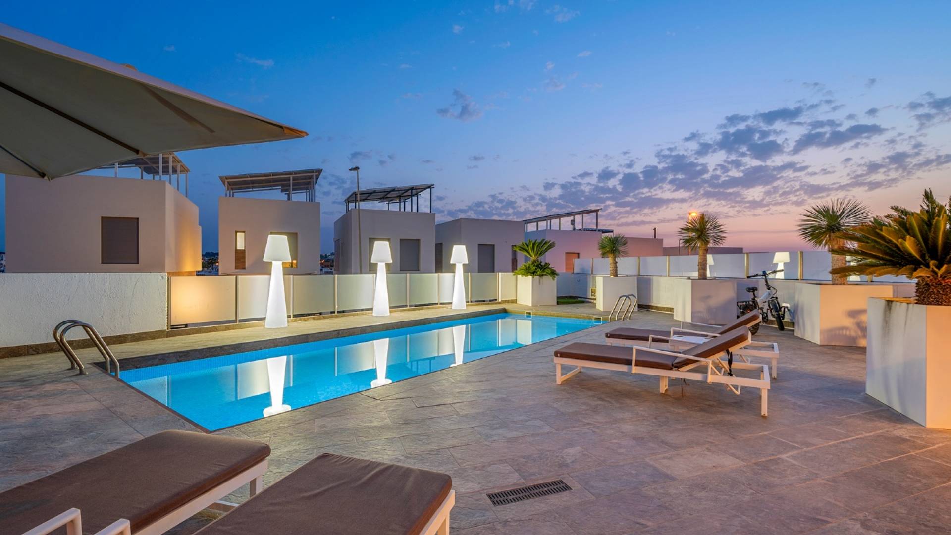 Gebraucht - Unabhängige Villa - Orihuela Costa - Villamartín