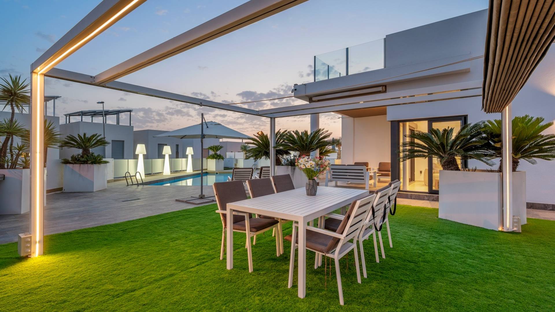 Gebraucht - Unabhängige Villa - Orihuela Costa - Villamartín