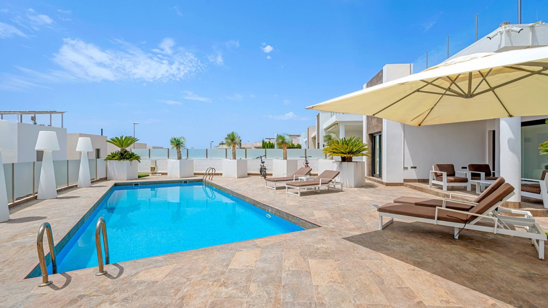 Gebraucht - Unabhängige Villa - Orihuela Costa - Villamartín