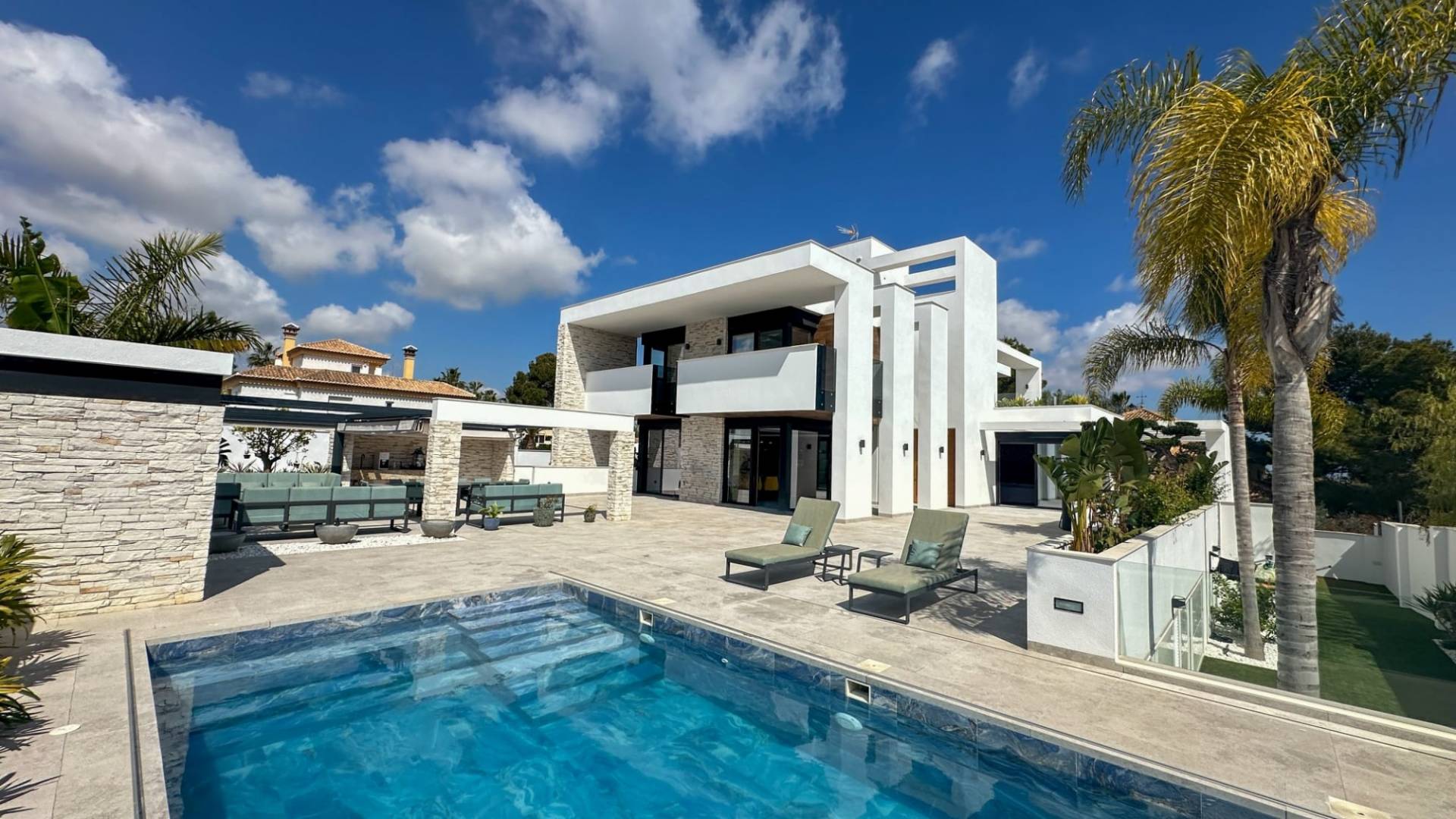Gebraucht - Unabhängige Villa - Orihuela Costa - Villamartín