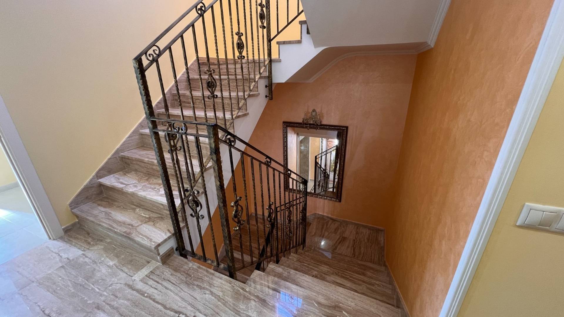 Gebraucht - Unabhängige Villa - Orihuela Costa
