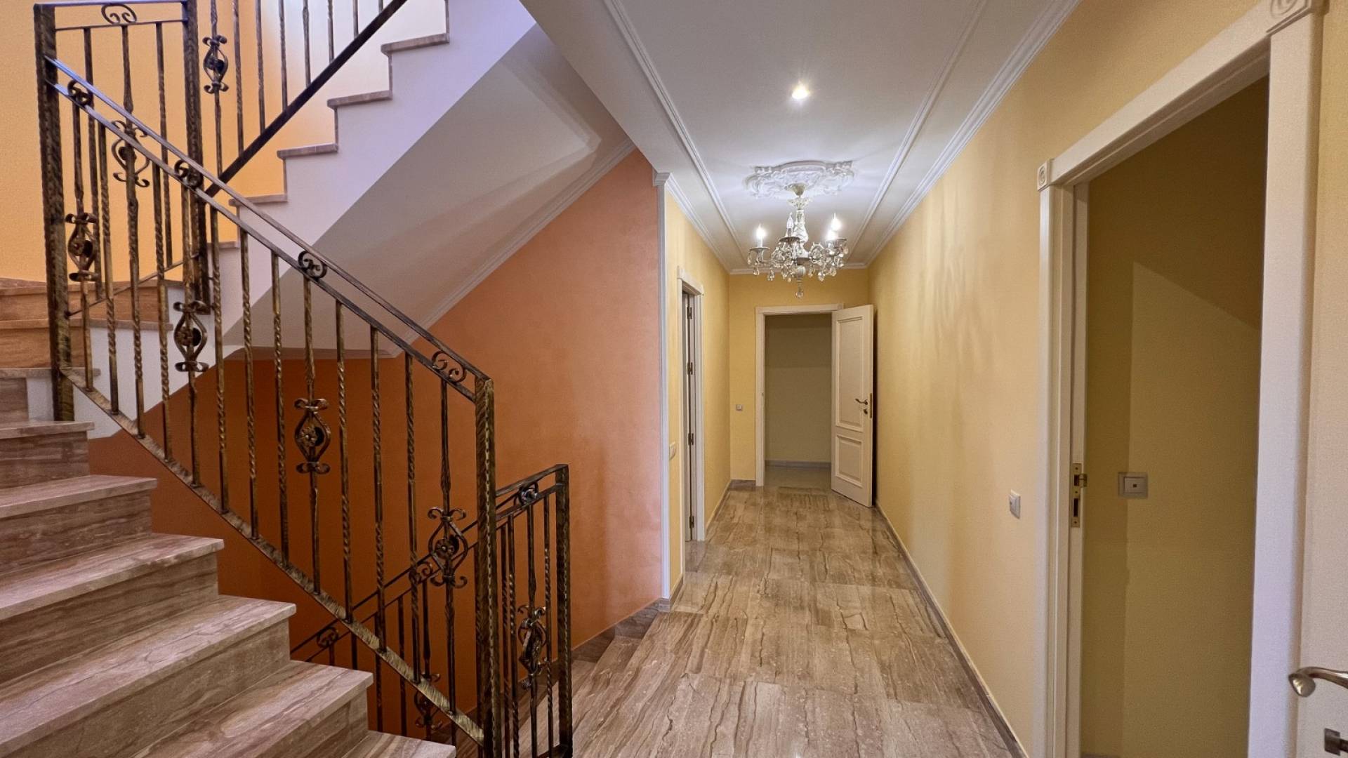 Gebraucht - Unabhängige Villa - Orihuela Costa