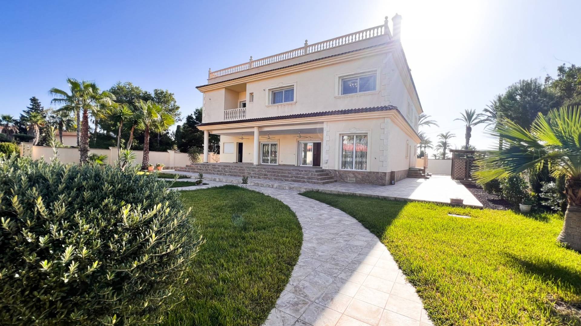 Gebraucht - Unabhängige Villa - Orihuela Costa