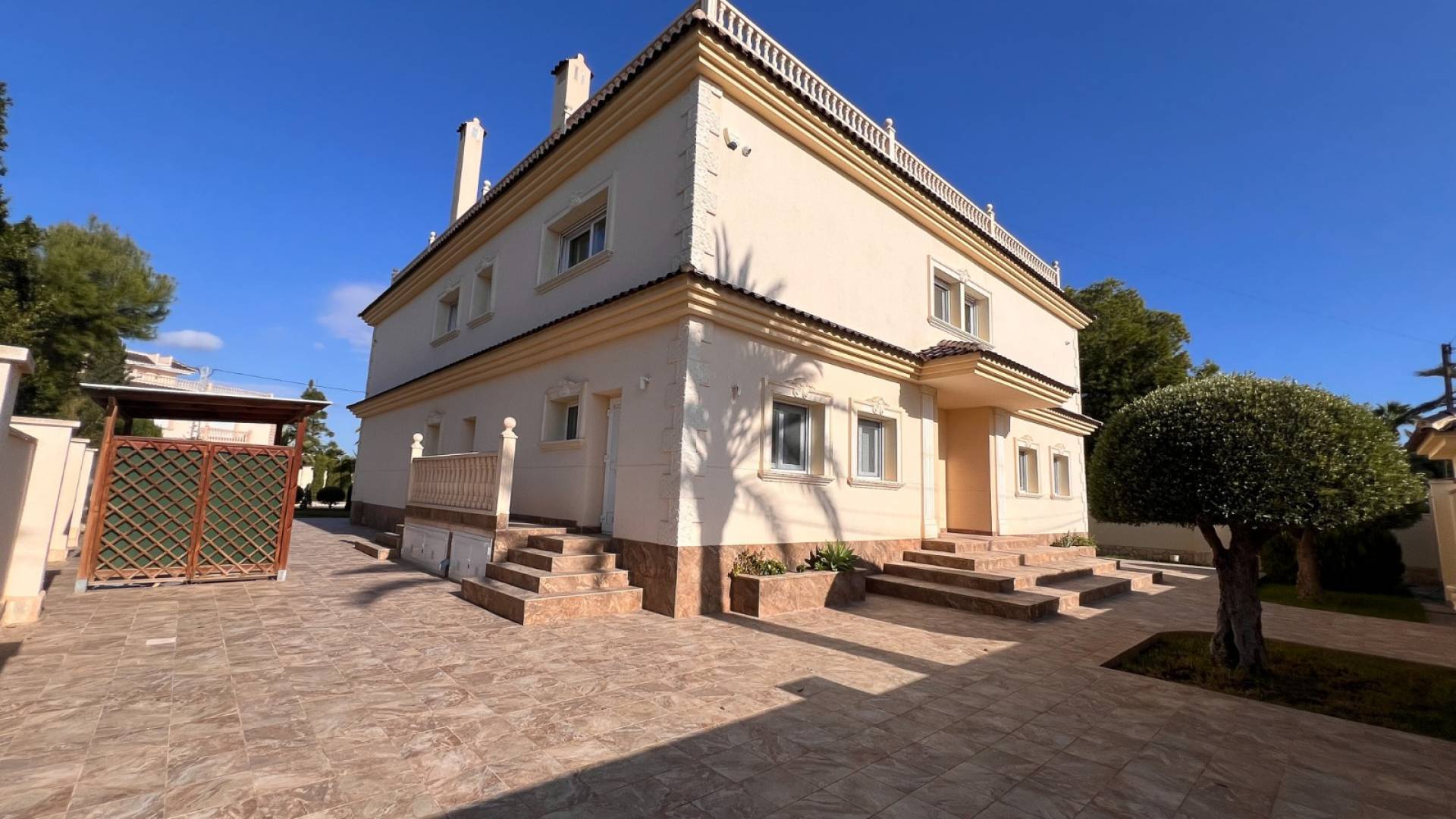 Gebraucht - Unabhängige Villa - Orihuela Costa