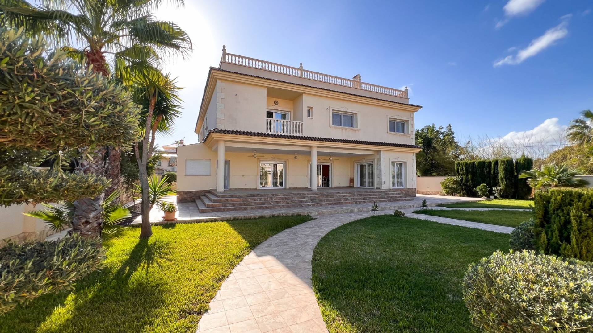 Gebraucht - Unabhängige Villa - Orihuela Costa