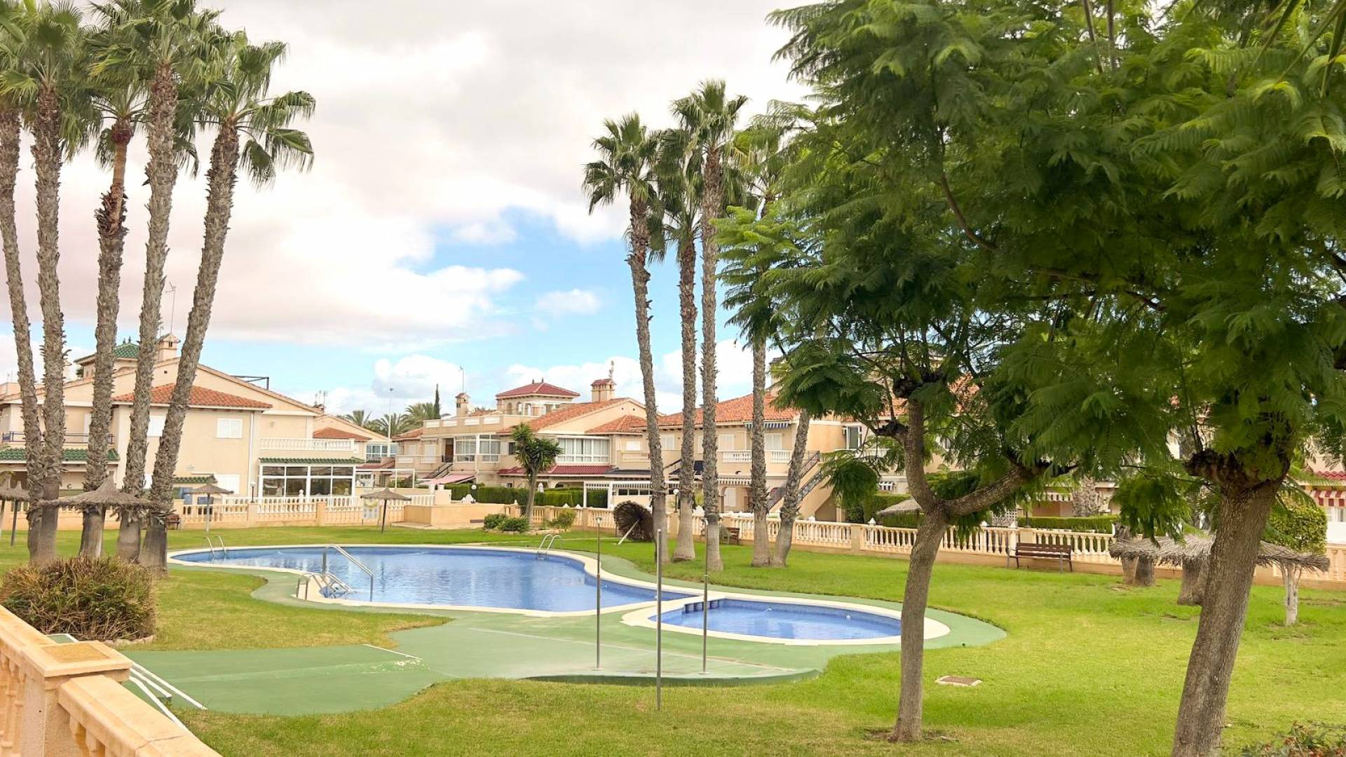 Gebraucht - Unabhängige Villa - Orihuela - La Zenia