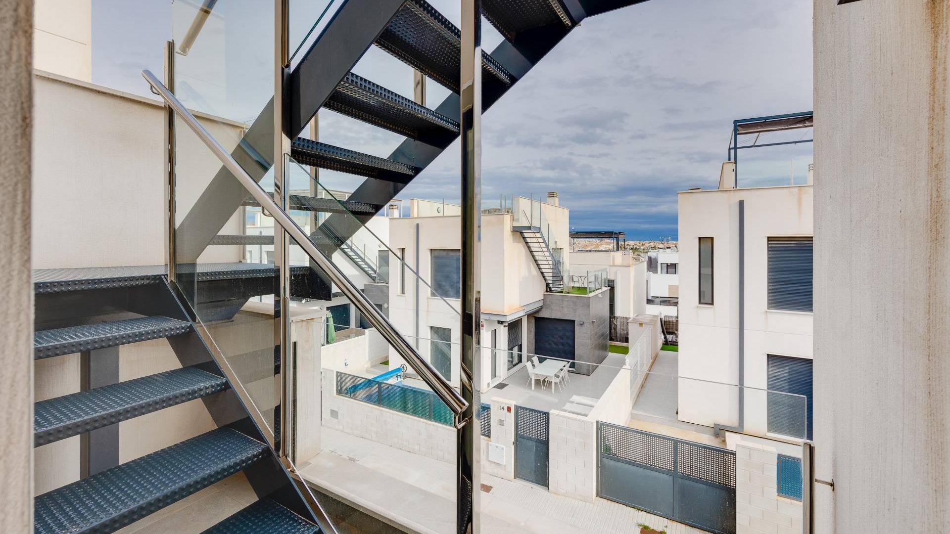 Gebraucht - Unabhängige Villa - Orihuela - Orihuela Costa