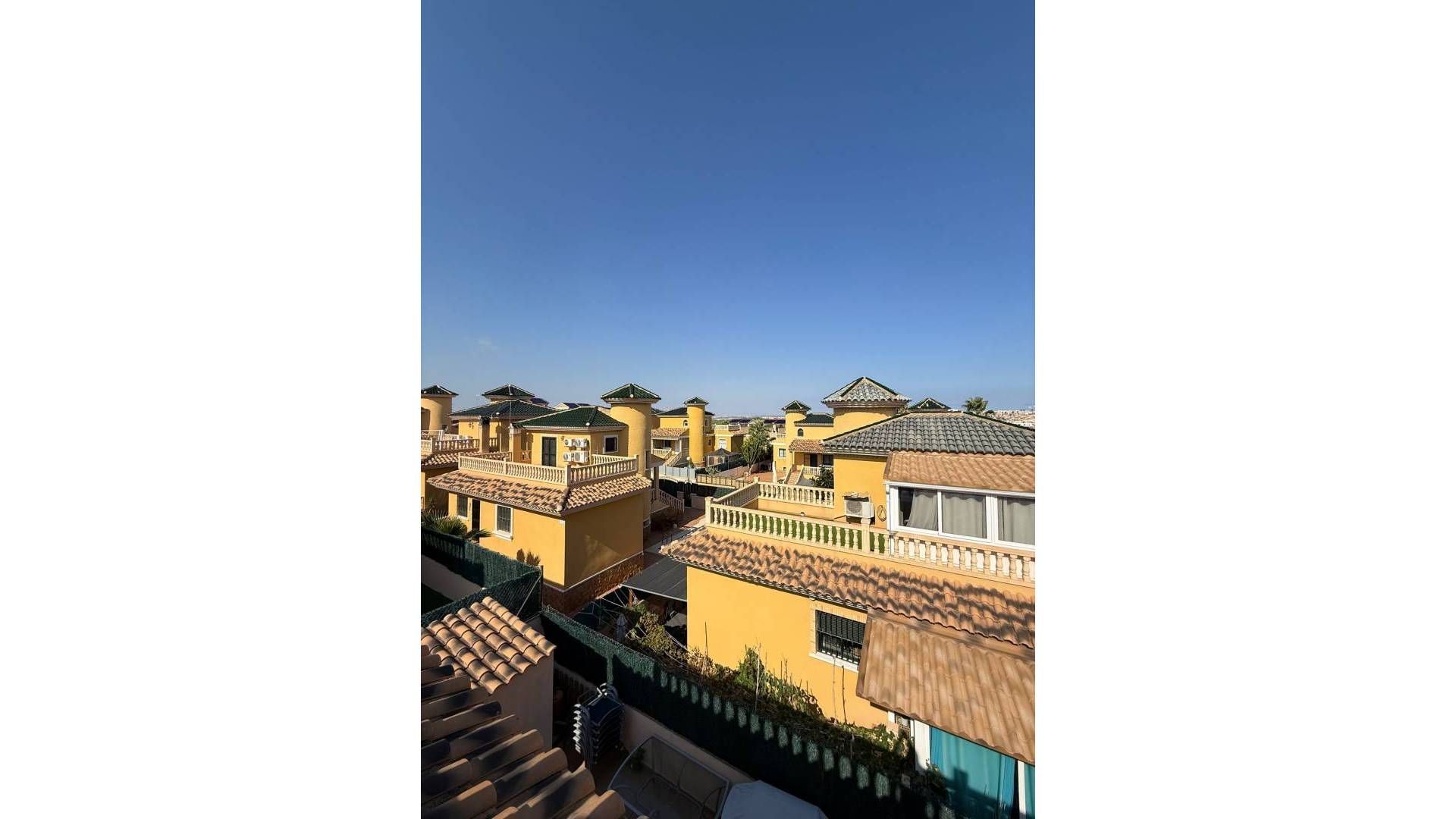 Gebraucht - Unabhängige Villa - Orihuela - Villamartin