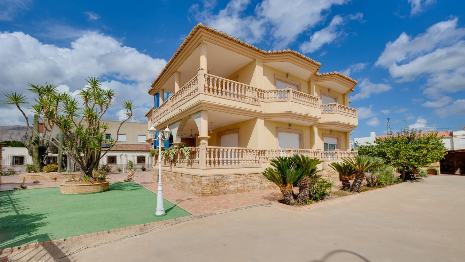 Gebraucht - Unabhängige Villa - Orihuela