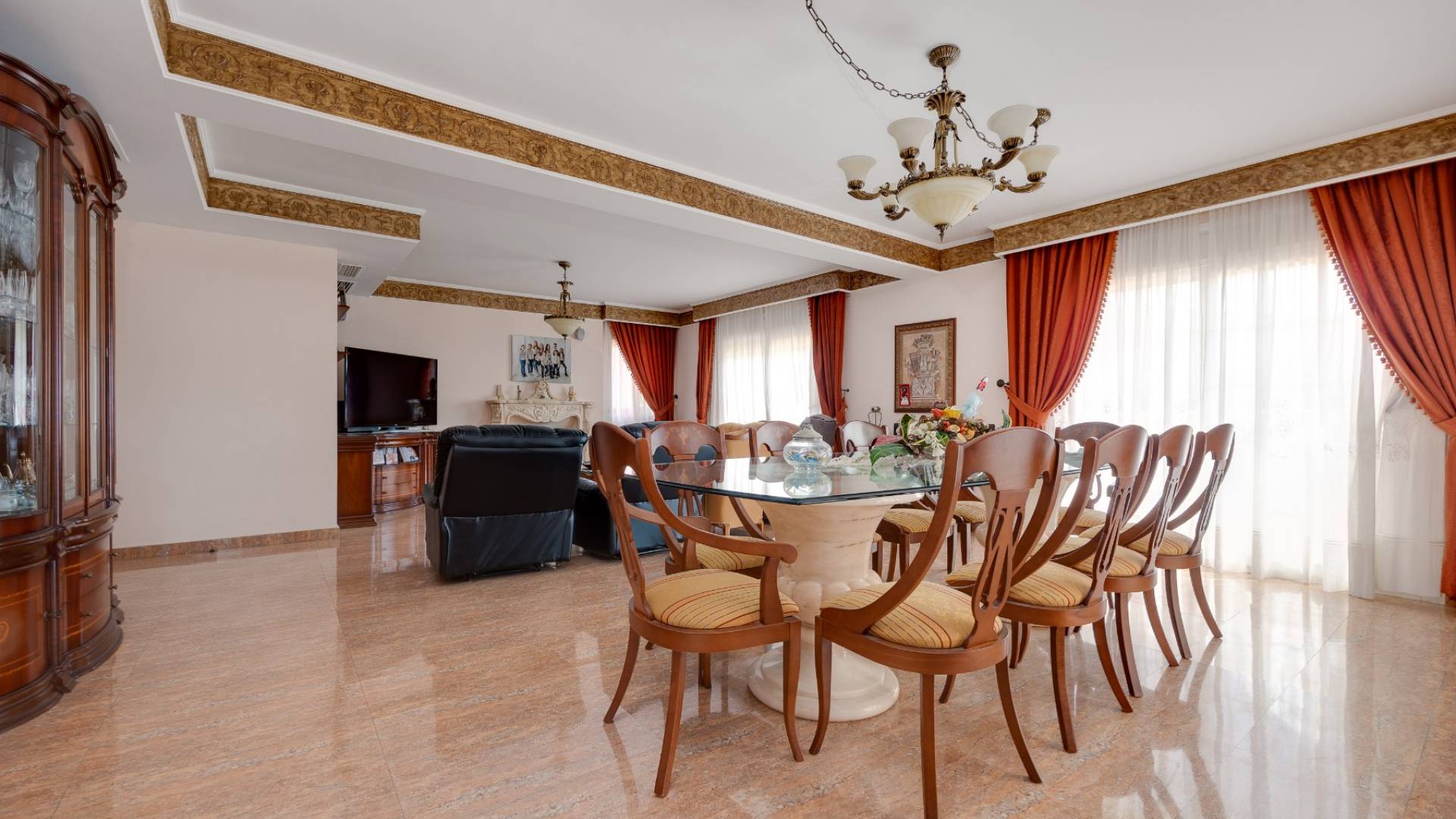 Gebraucht - Unabhängige Villa - Orihuela