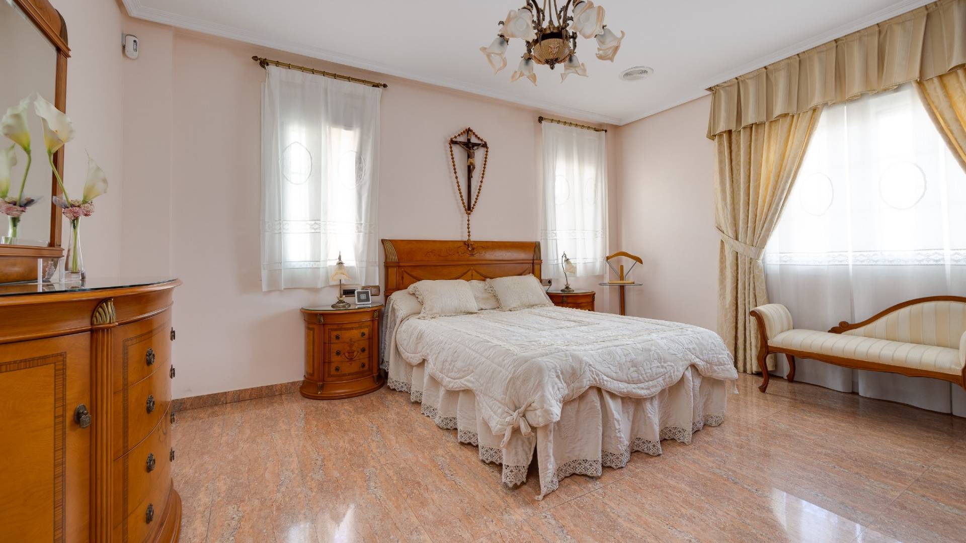 Gebraucht - Unabhängige Villa - Orihuela