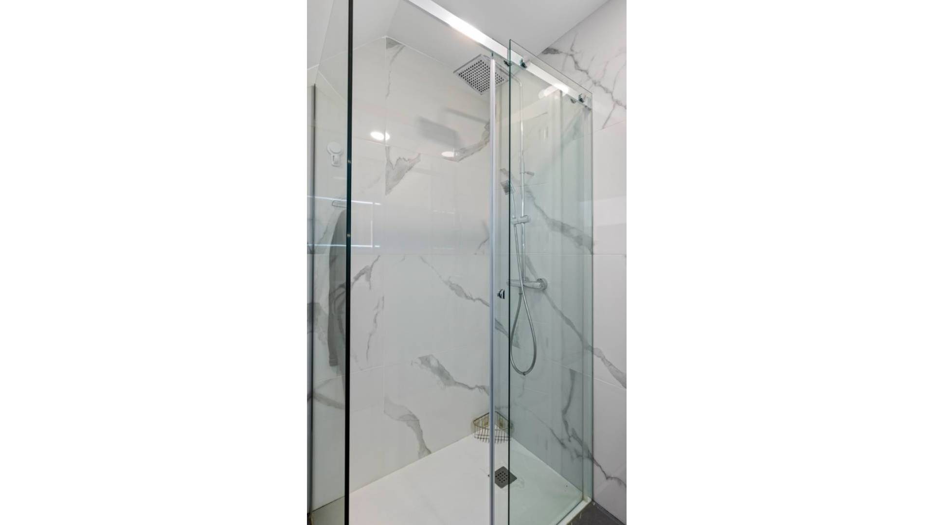 Gebraucht - Unabhängige Villa - San Juan Alicante - Frank Espinós