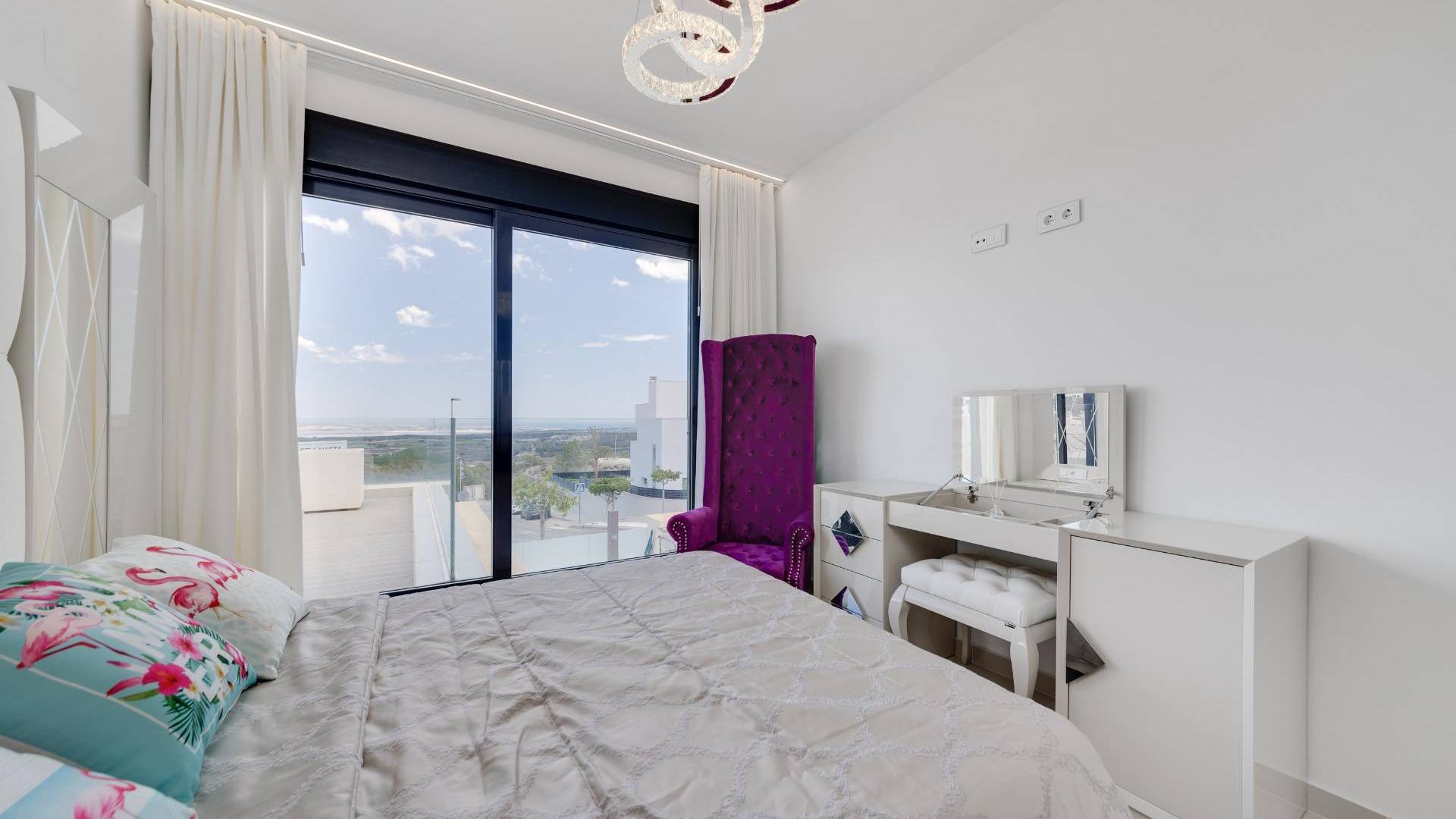 Gebraucht - Unabhängige Villa - San Miguel de Salinas - Cerro del Sol