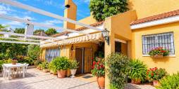 Gebraucht - Unabhängige Villa - San Miguel de Salinas - Ciudad de las comunicaciones