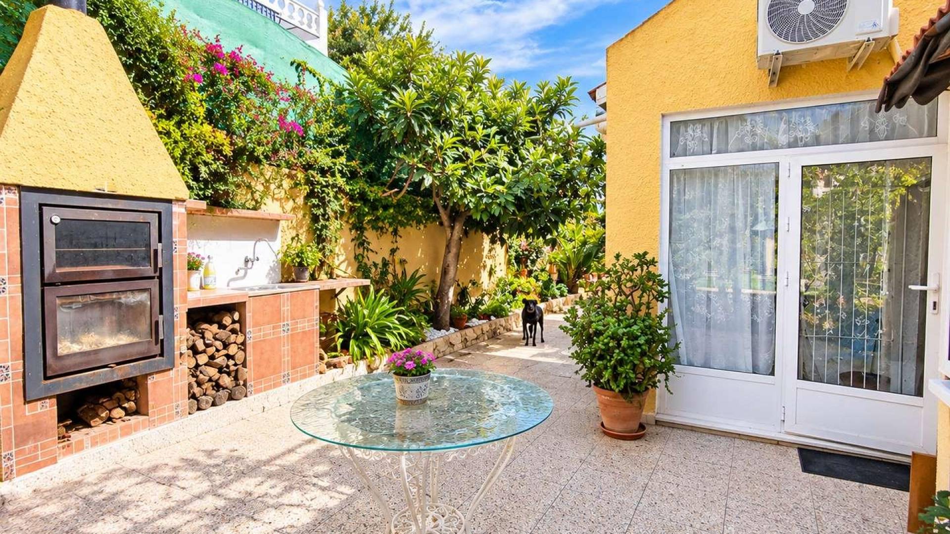 Gebraucht - Unabhängige Villa - San Miguel de Salinas - Ciudad de las comunicaciones