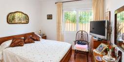 Gebraucht - Unabhängige Villa - San Miguel de Salinas - Ciudad de las comunicaciones