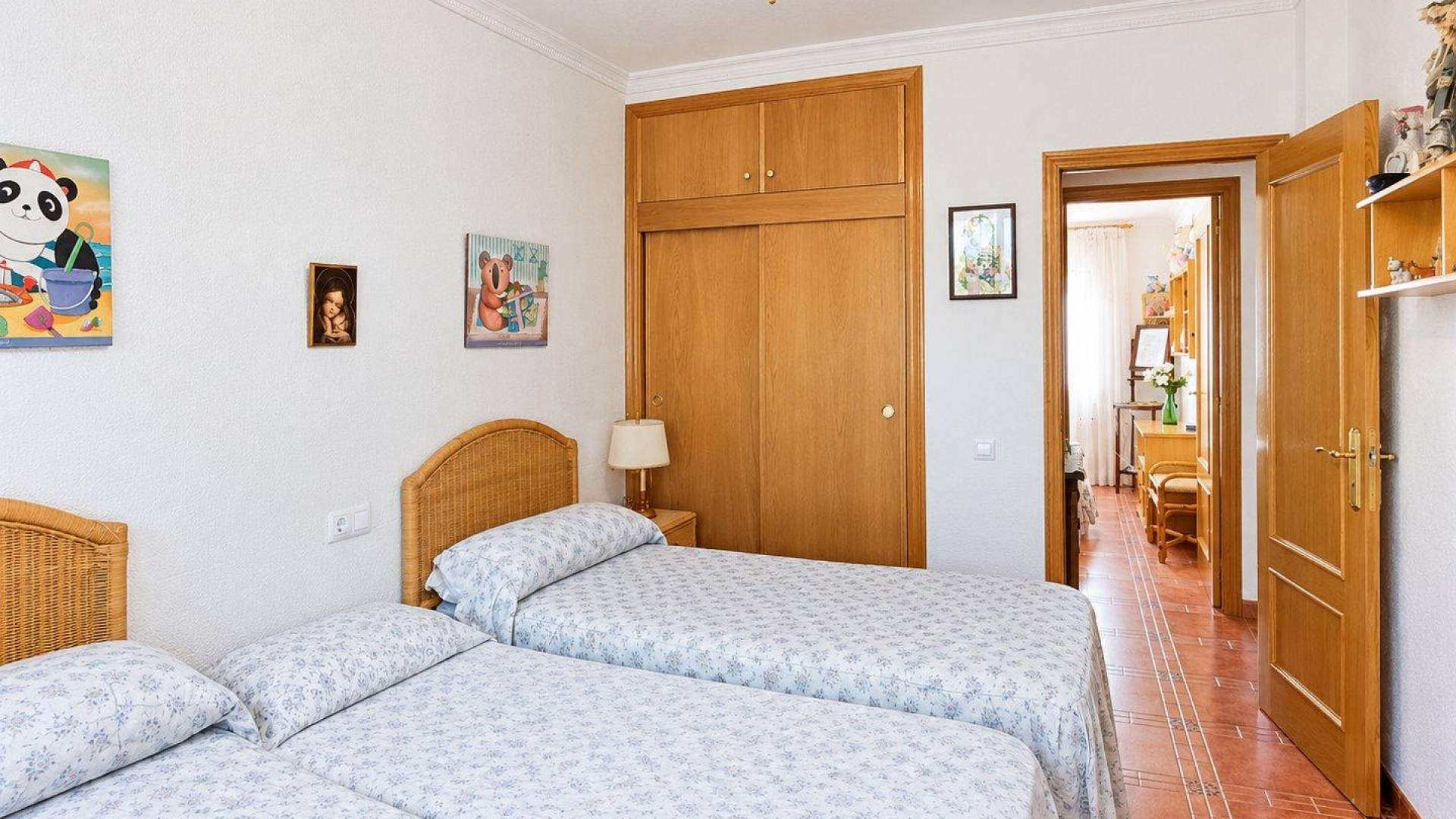 Gebraucht - Unabhängige Villa - San Miguel de Salinas - Ciudad de las comunicaciones