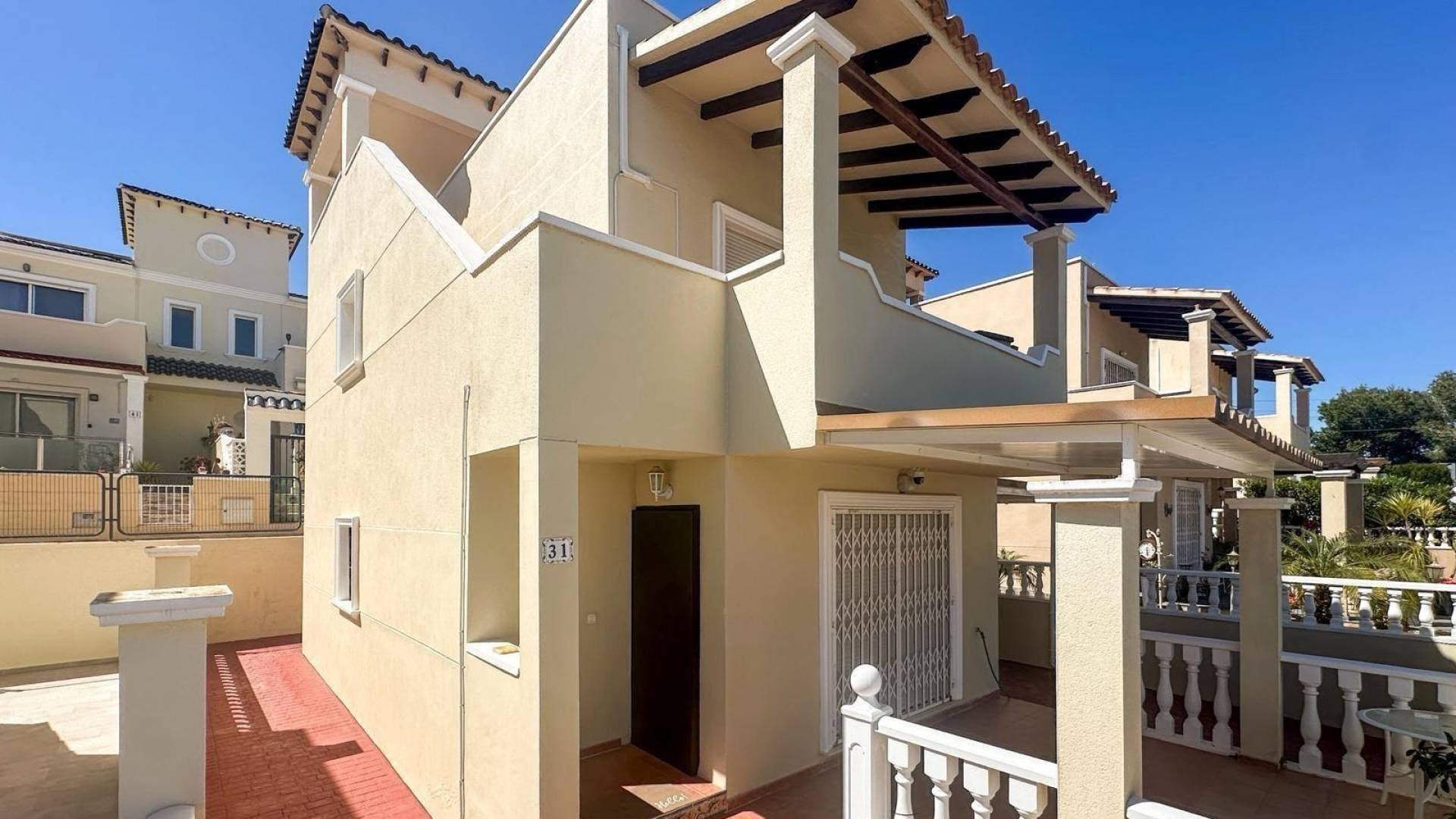 Gebraucht - Unabhängige Villa - San Miguel de Salinas - Las Filipinas