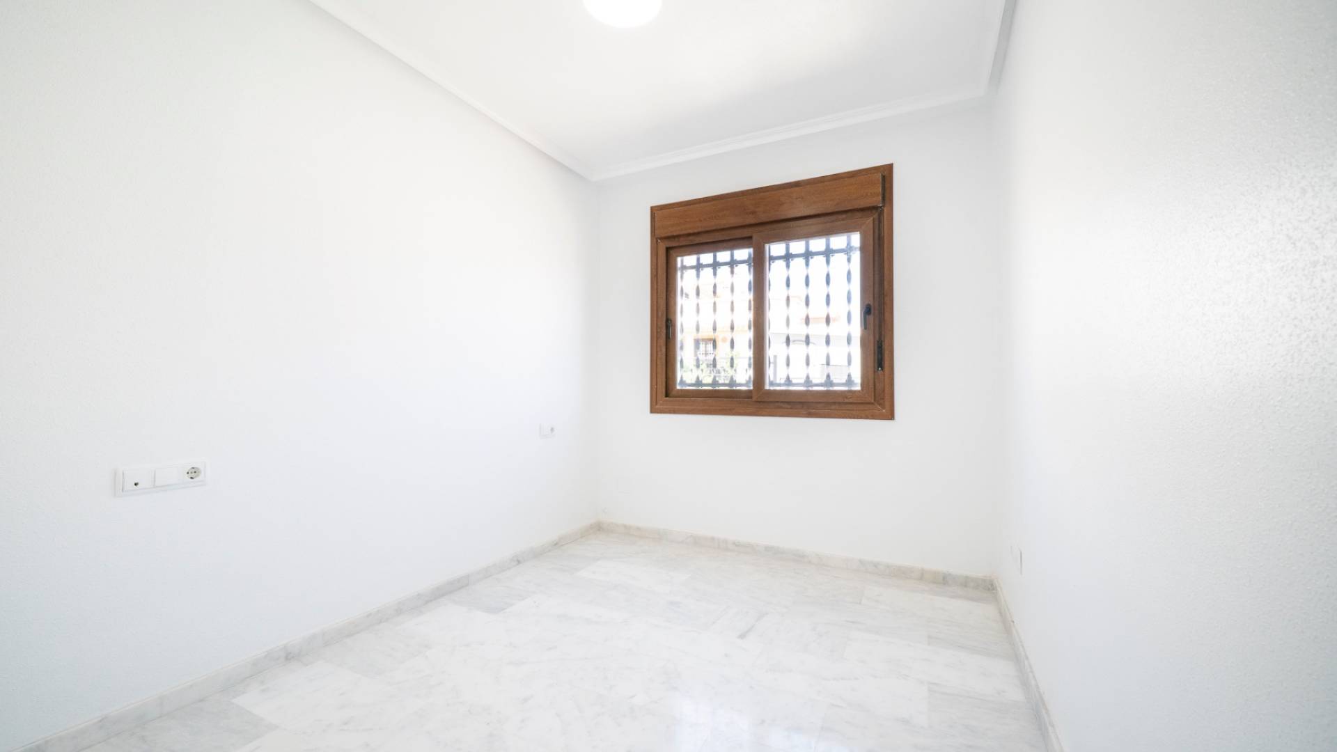 Gebraucht - Unabhängige Villa - San Miguel de Salinas - San Miguel