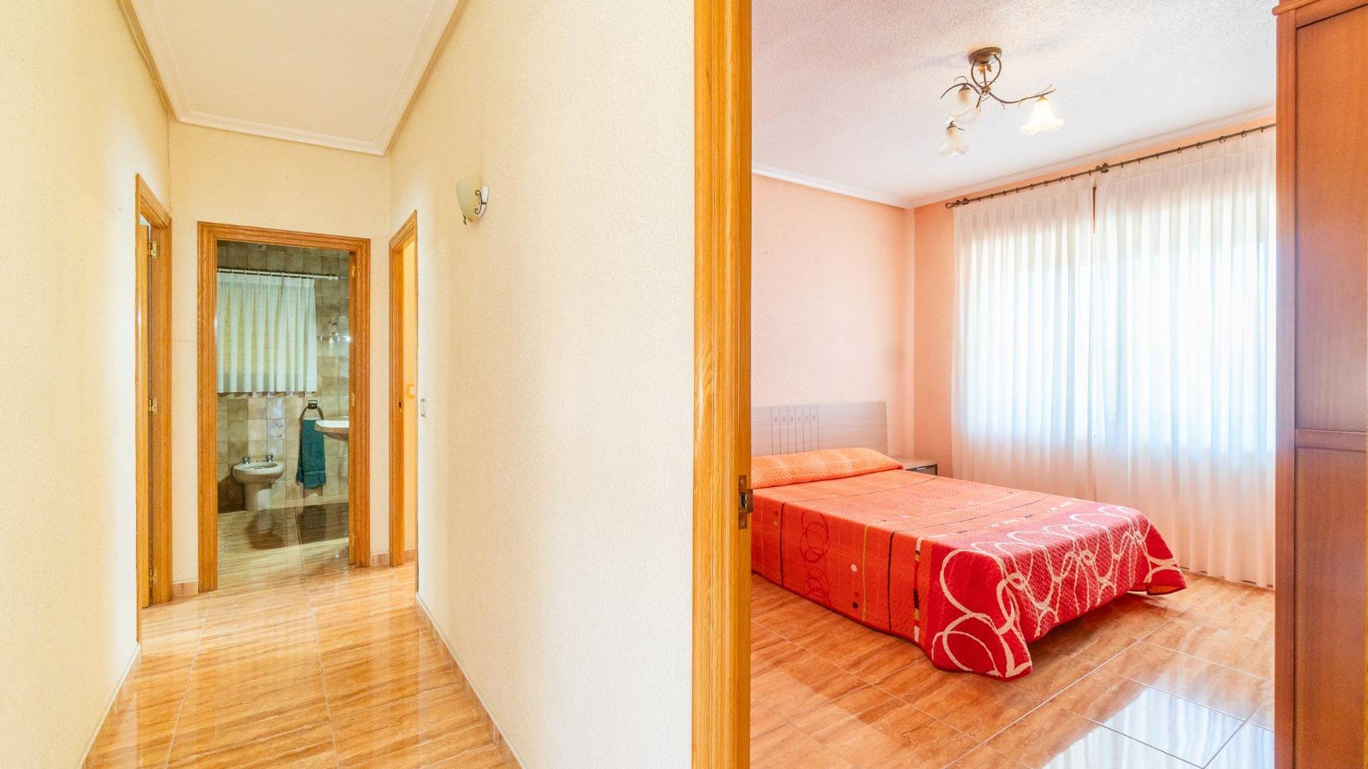 Gebraucht - Unabhängige Villa - San Miguel de Salinas - Torremendo