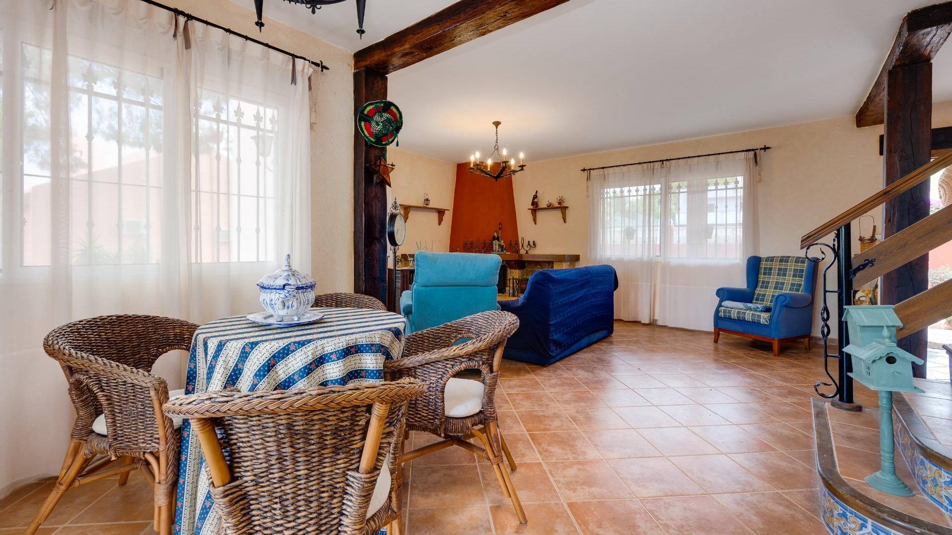 Gebraucht - Unabhängige Villa - San Miguel de Salinas - 