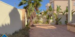 Gebraucht - Unabhängige Villa - Torrevieja - Aguas nuevas 2