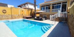 Gebraucht - Unabhängige Villa - Torrevieja - Aguas Nuevas