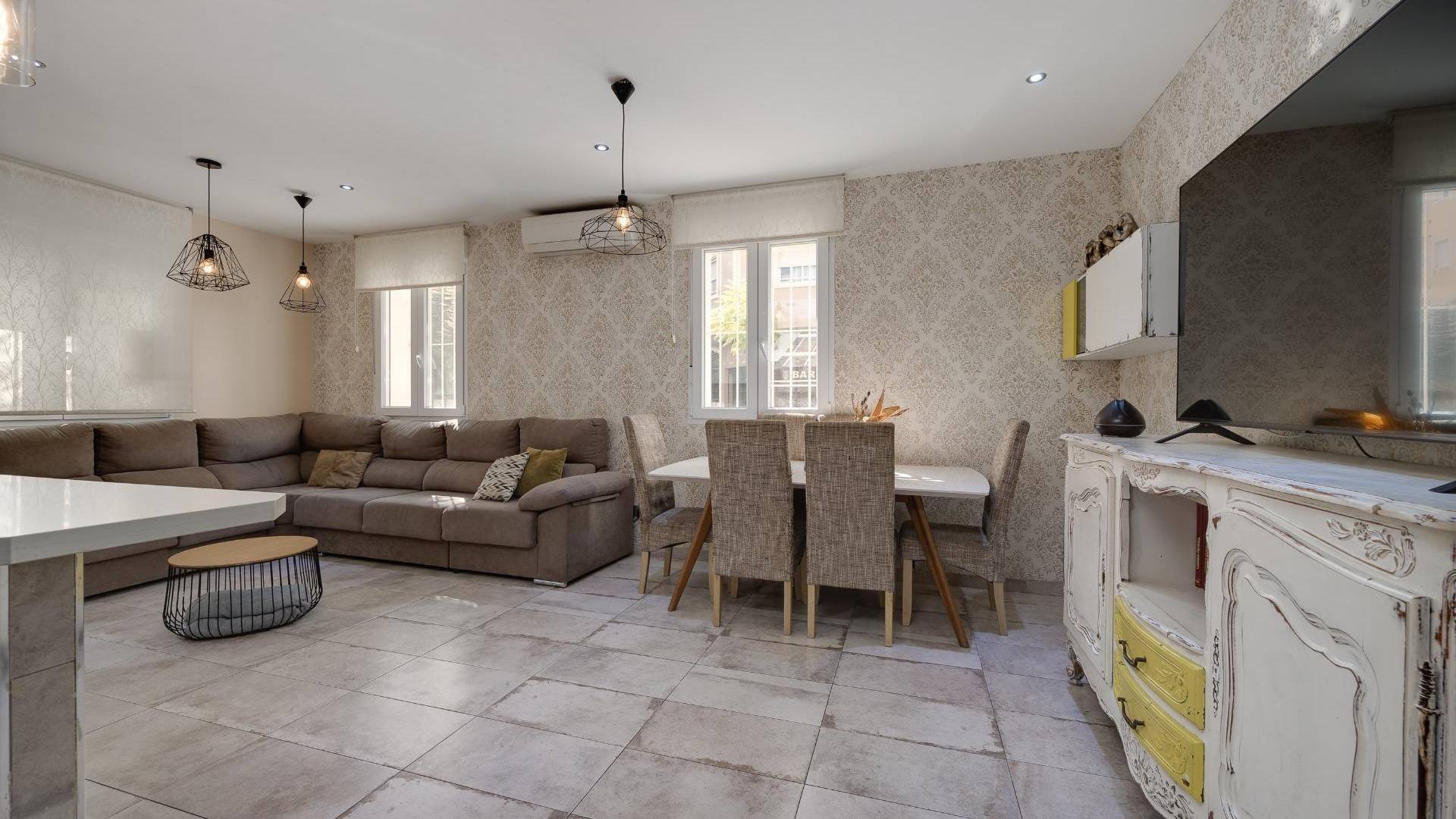 Gebraucht - Unabhängige Villa - Torrevieja - Centro