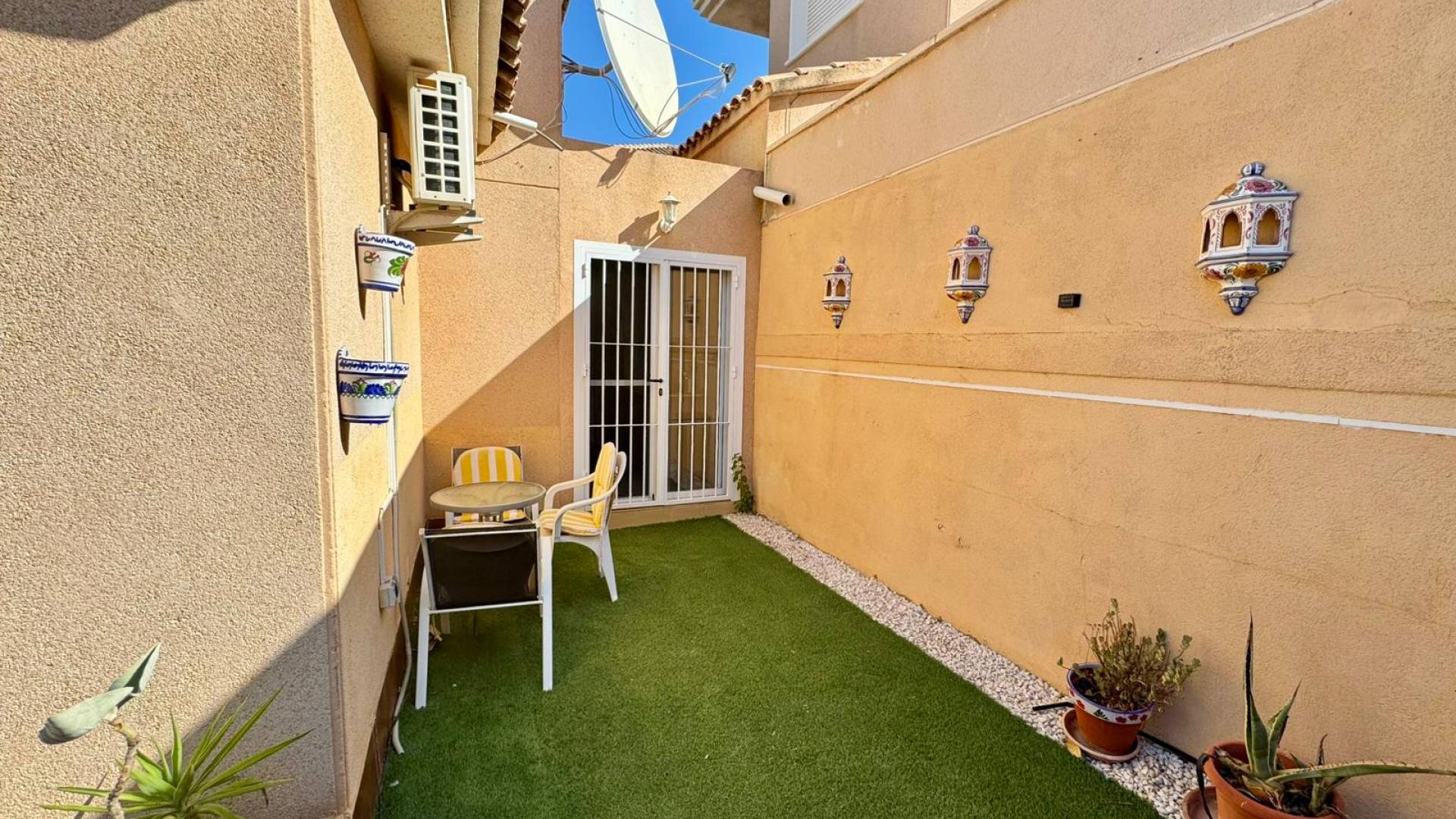 Gebraucht - Unabhängige Villa - Torrevieja - Los altos