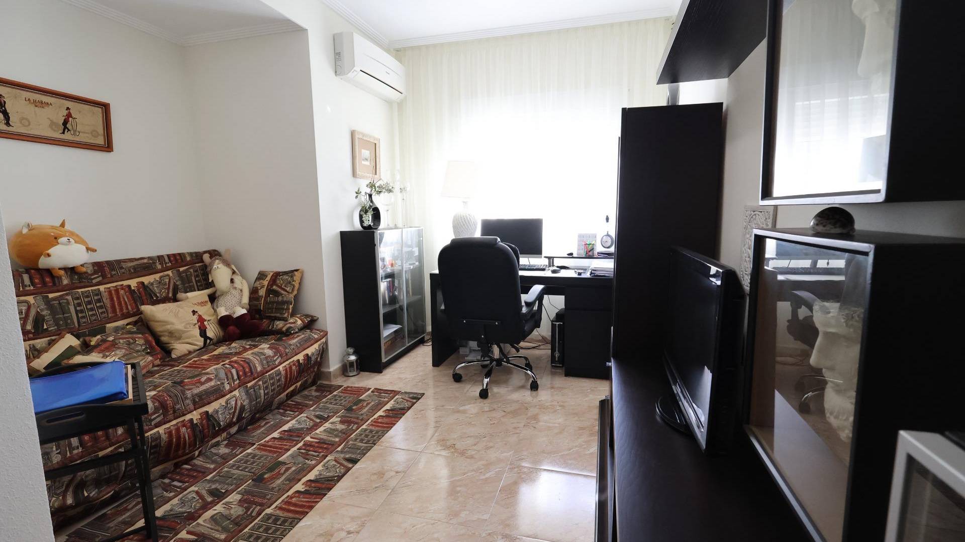 Gebraucht - Unabhängige Villa - Torrevieja - Los Balcones - Los Altos del Edén