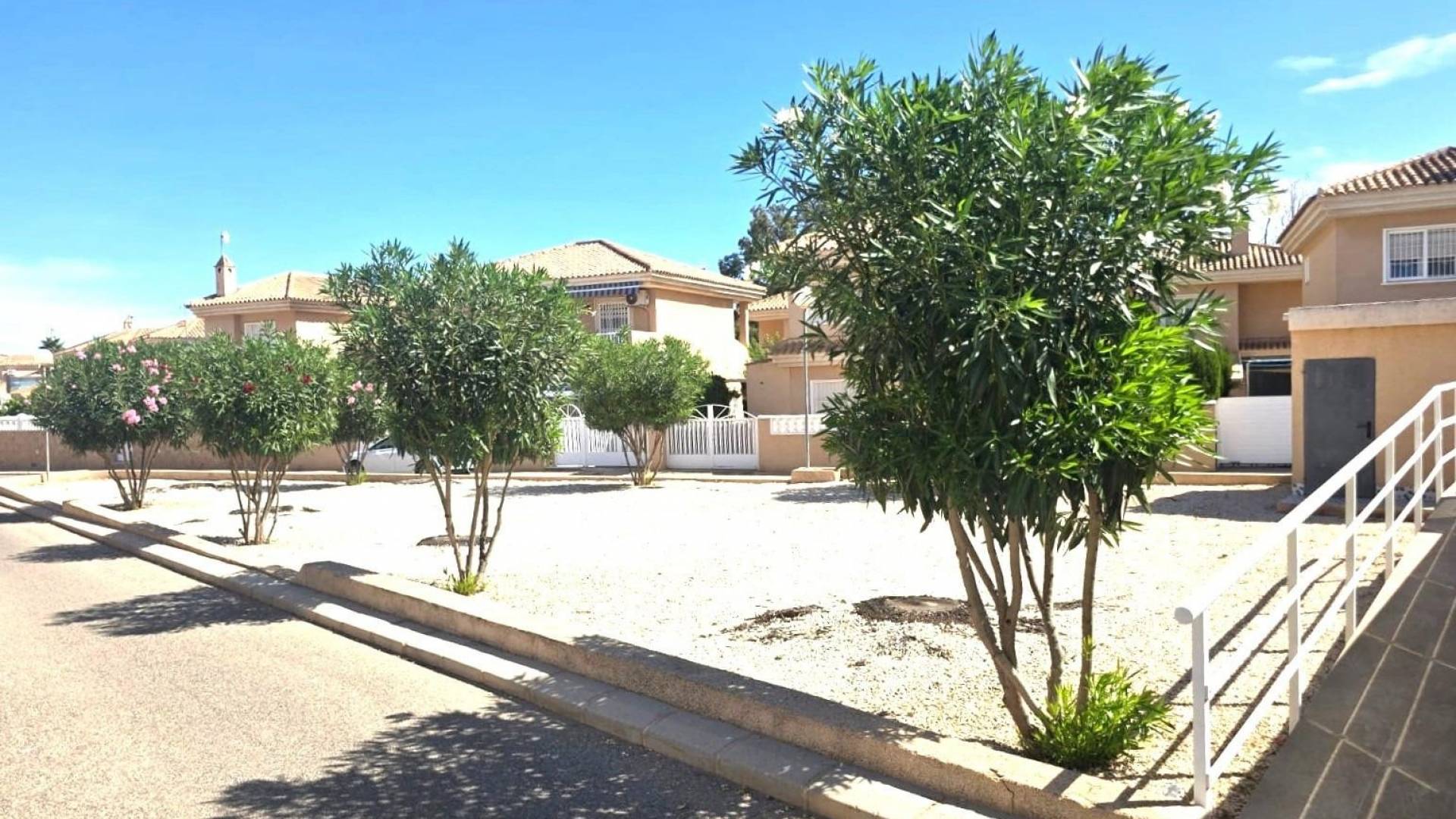 Gebraucht - Unabhängige Villa - Torrevieja - Los Balcones - Los Altos del Edén